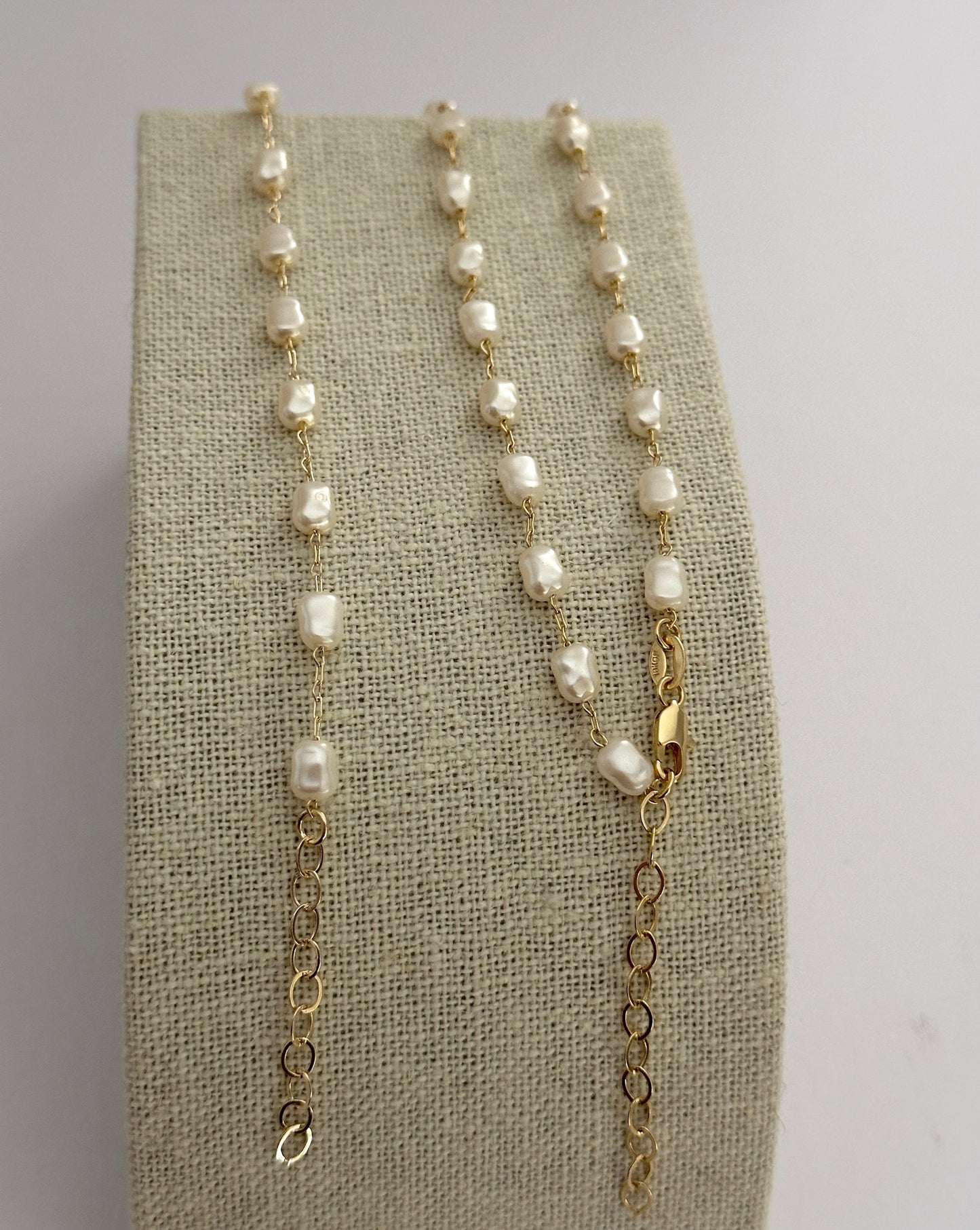 Pearly Shells Necklace