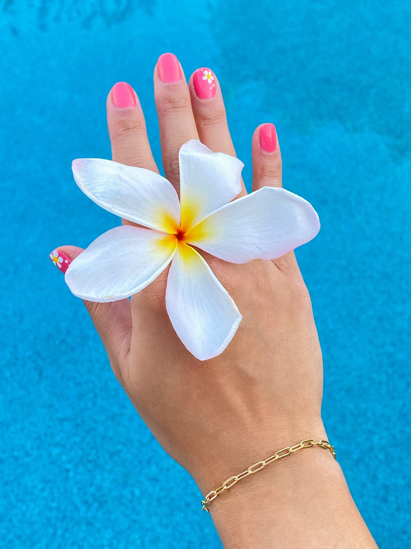 Mid-Size Paperclip Bracelet