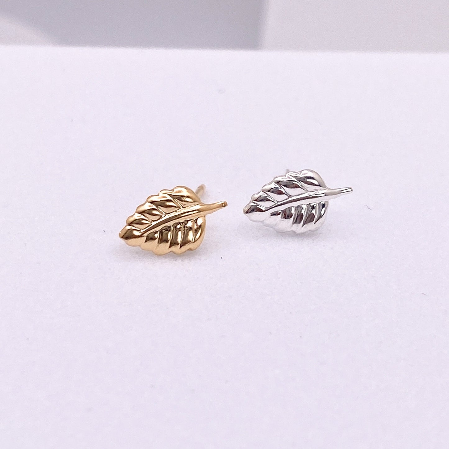 Leaf Stud