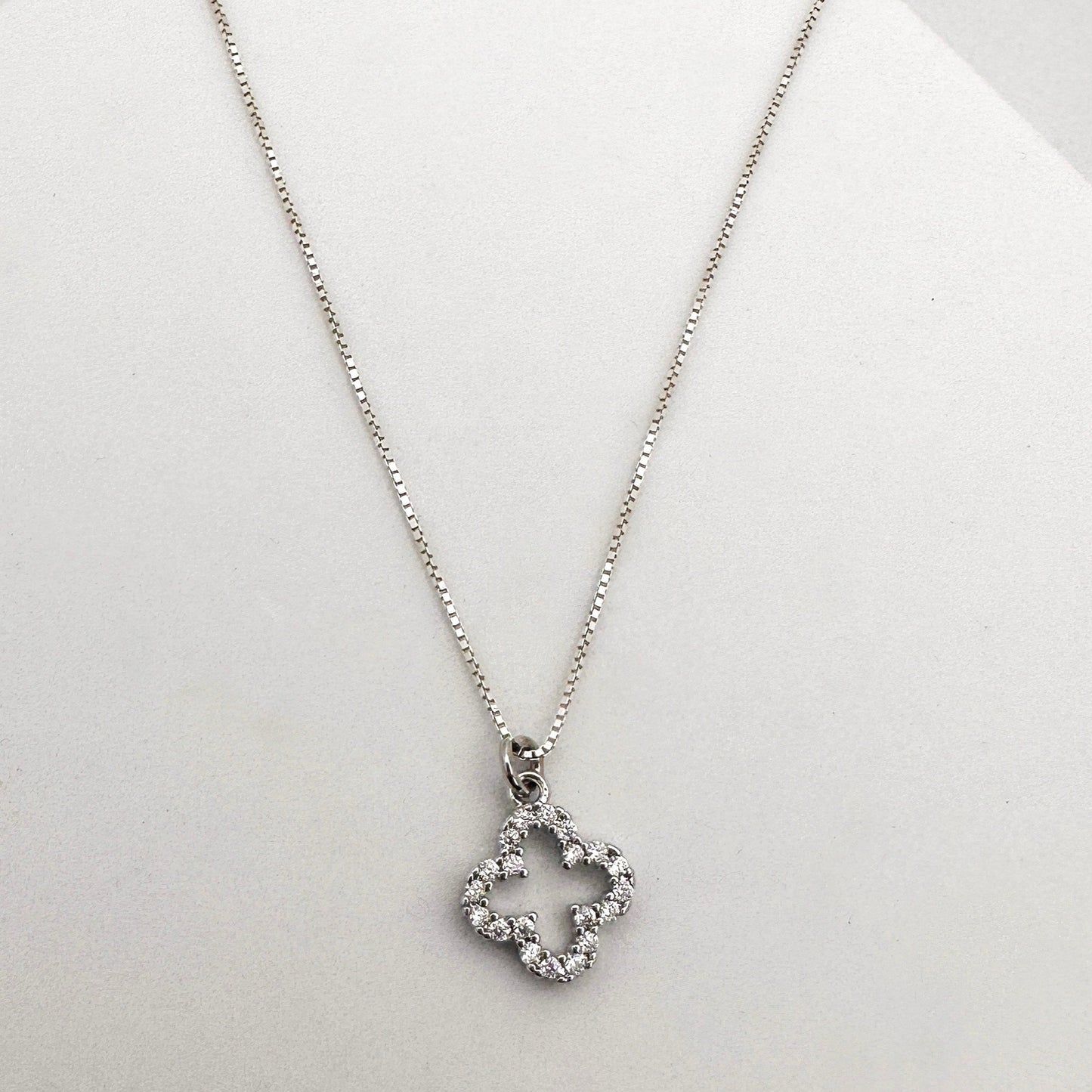 Micro Clover Necklace